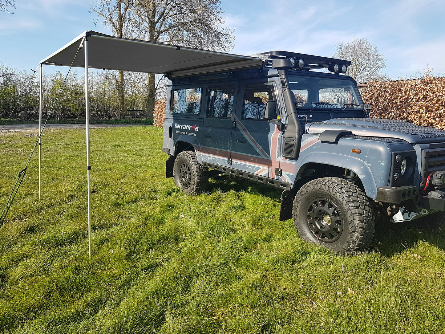 TF1701 2.0M EXPEDITION AWNING - UNIVERSAL