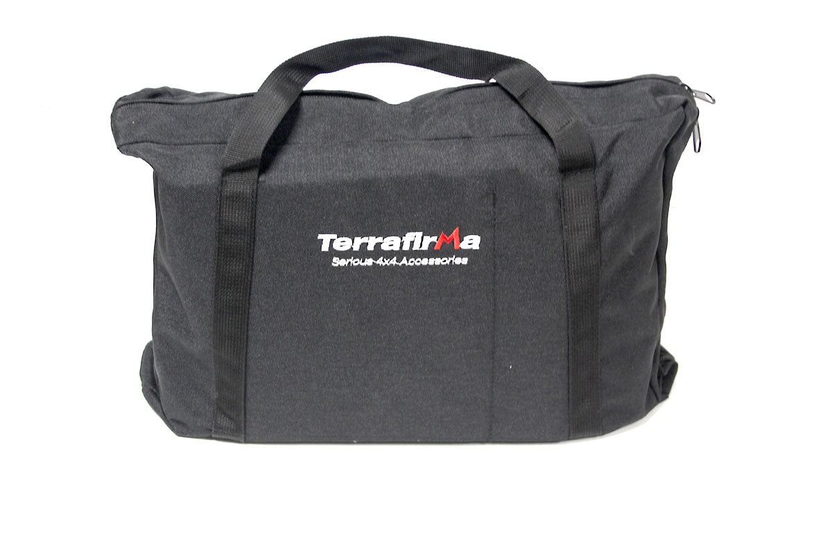 TF3315  BLACK WINCHING AND RECOVERY KIT BAG